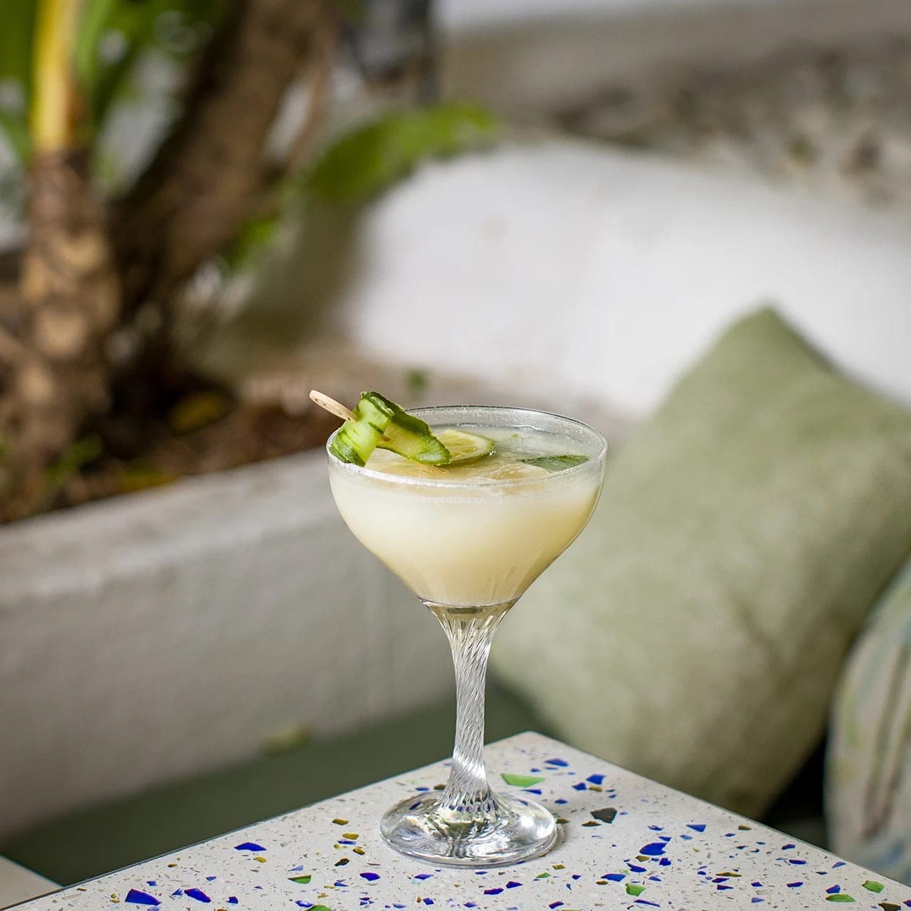 Le bar & lounge, fauteuils profonds et lumière douce
