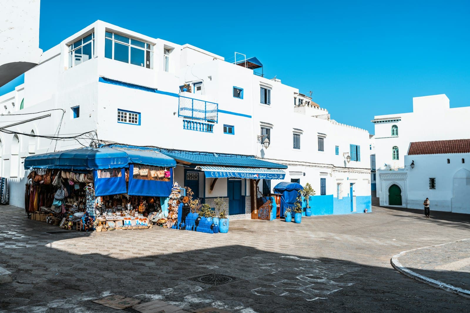 Portes bleues de Sidi Bou Saïd, blancheurs de la médina